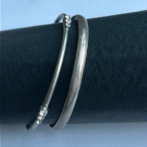 Women’s vintage dainty set‎ of 2 silver tone crystal bangle bracelets one size
